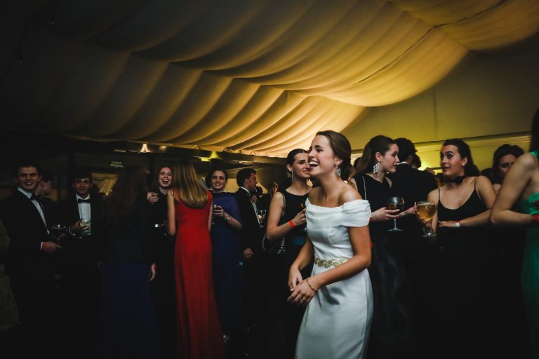 Fotografía de Puesta de Largo - Detalle Fiesta